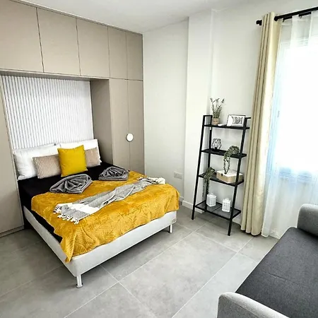 Paradise Apartment *